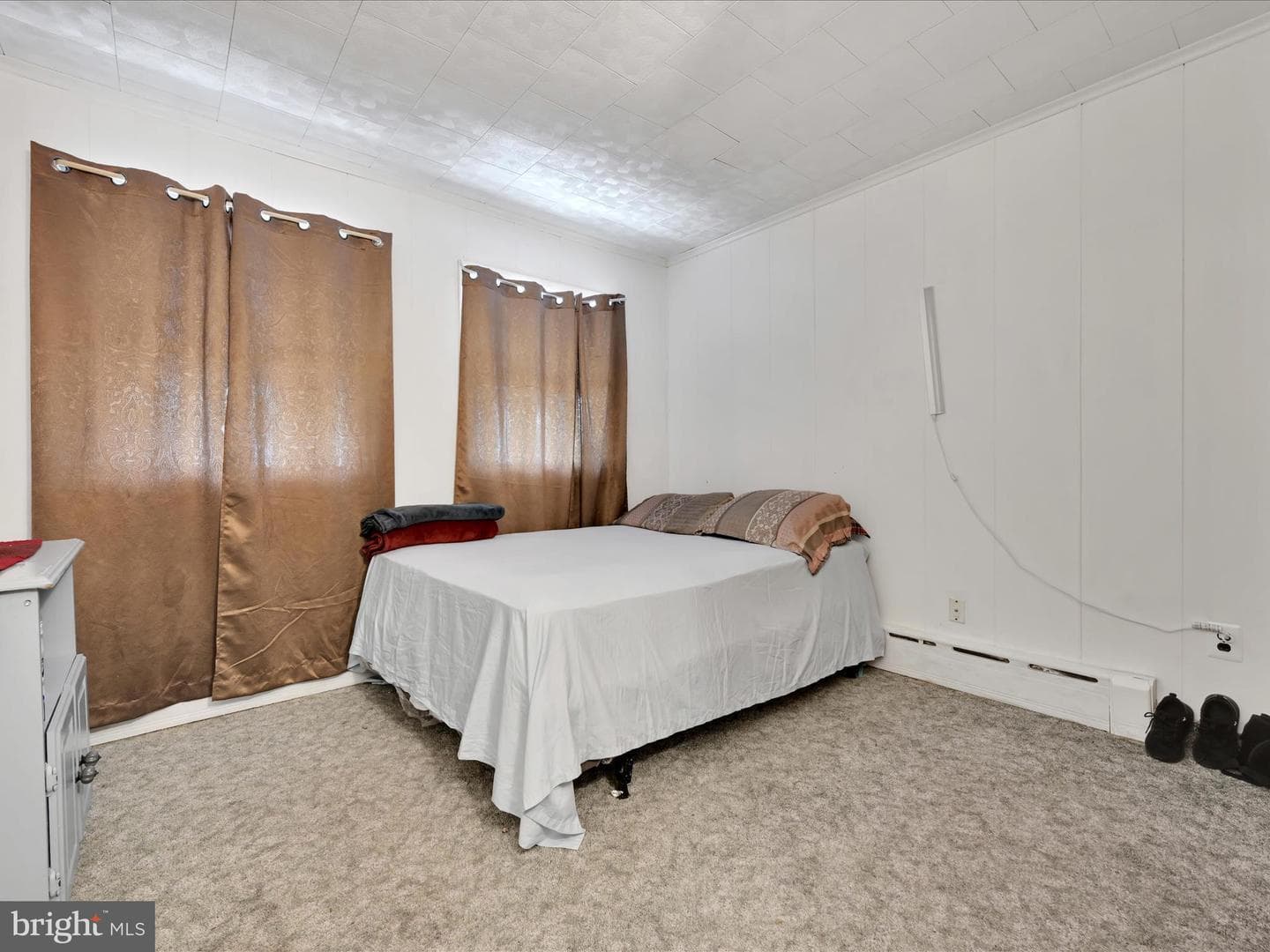 100 W Walnut Street photo 11
