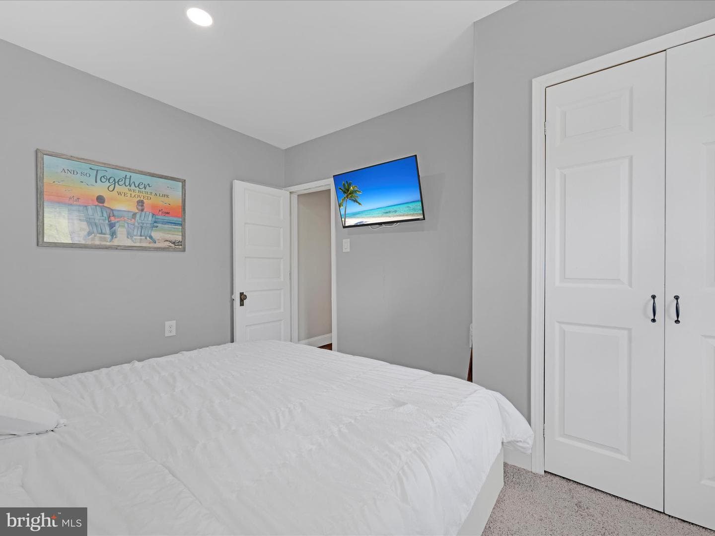 212 Lake Front Drive photo 16