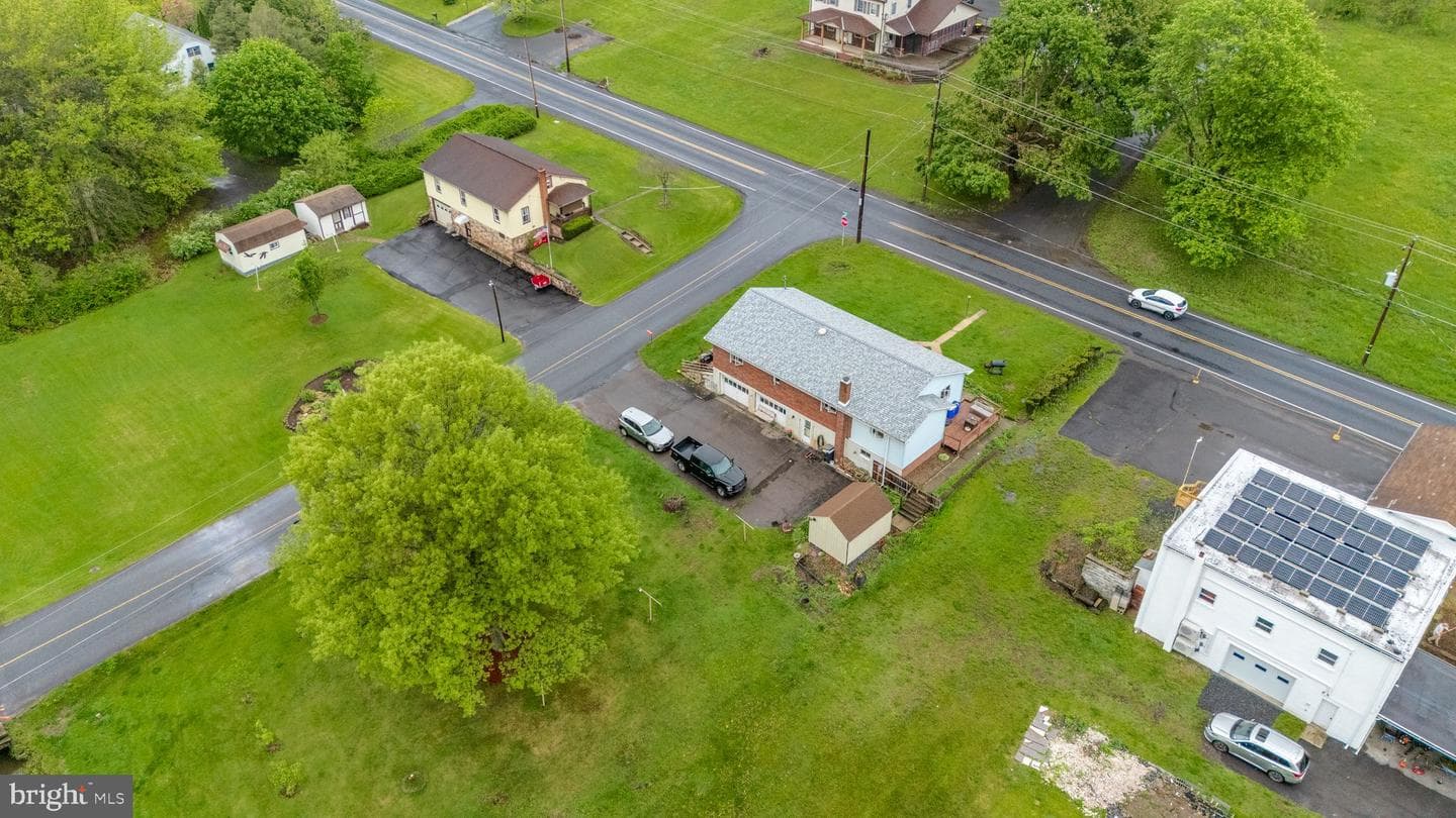 1804 Long Run Road photo 8