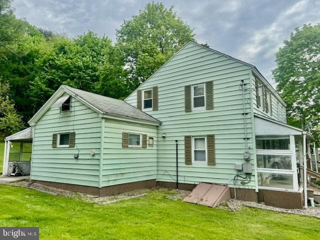 635 Valley Road photo 2
