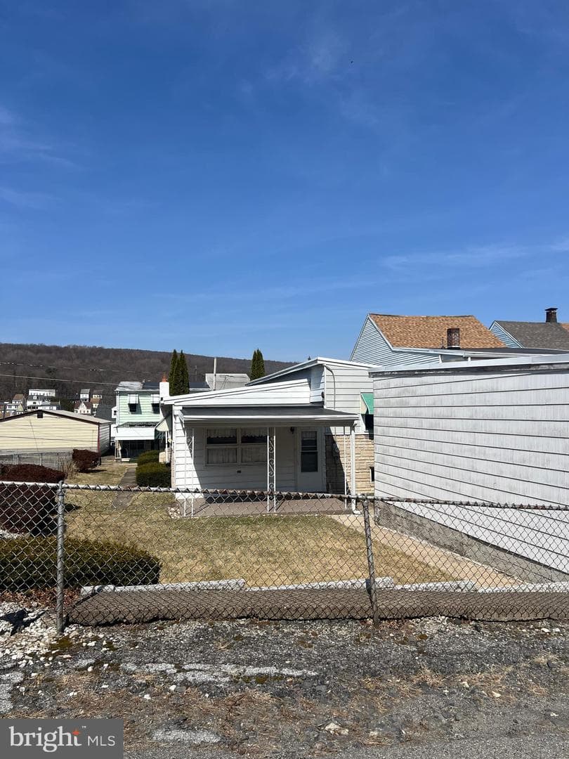 1228 Spruce Street photo 10