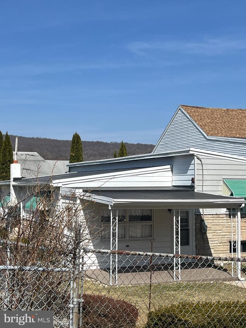 1228 Spruce Street photo 15