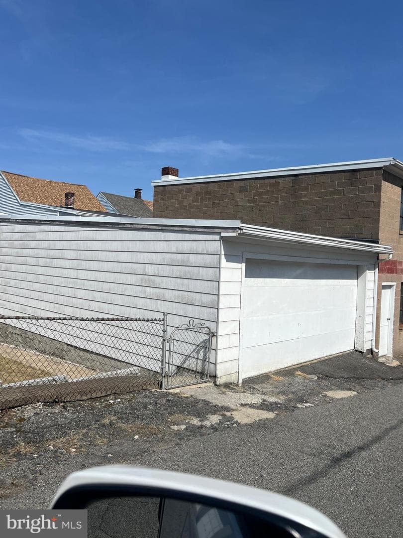 1228 Spruce Street photo 18