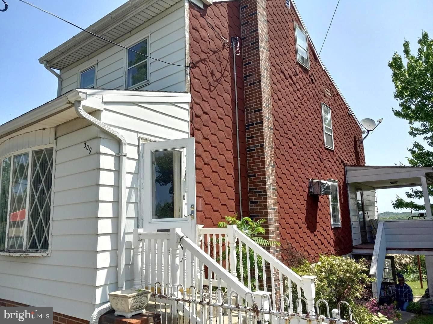 309 Chestnut Street photo 4