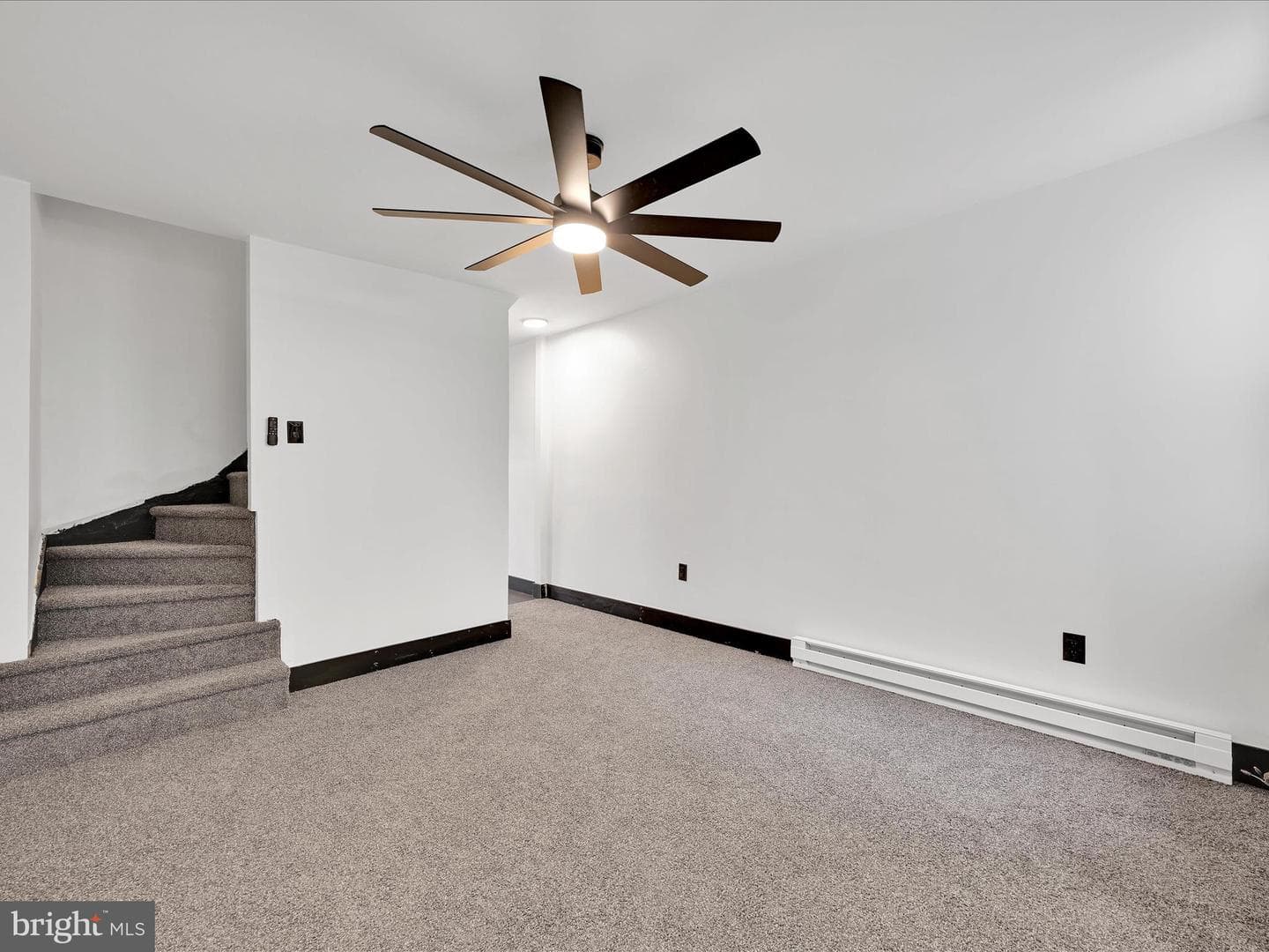 1420 W Walnut Street photo 10