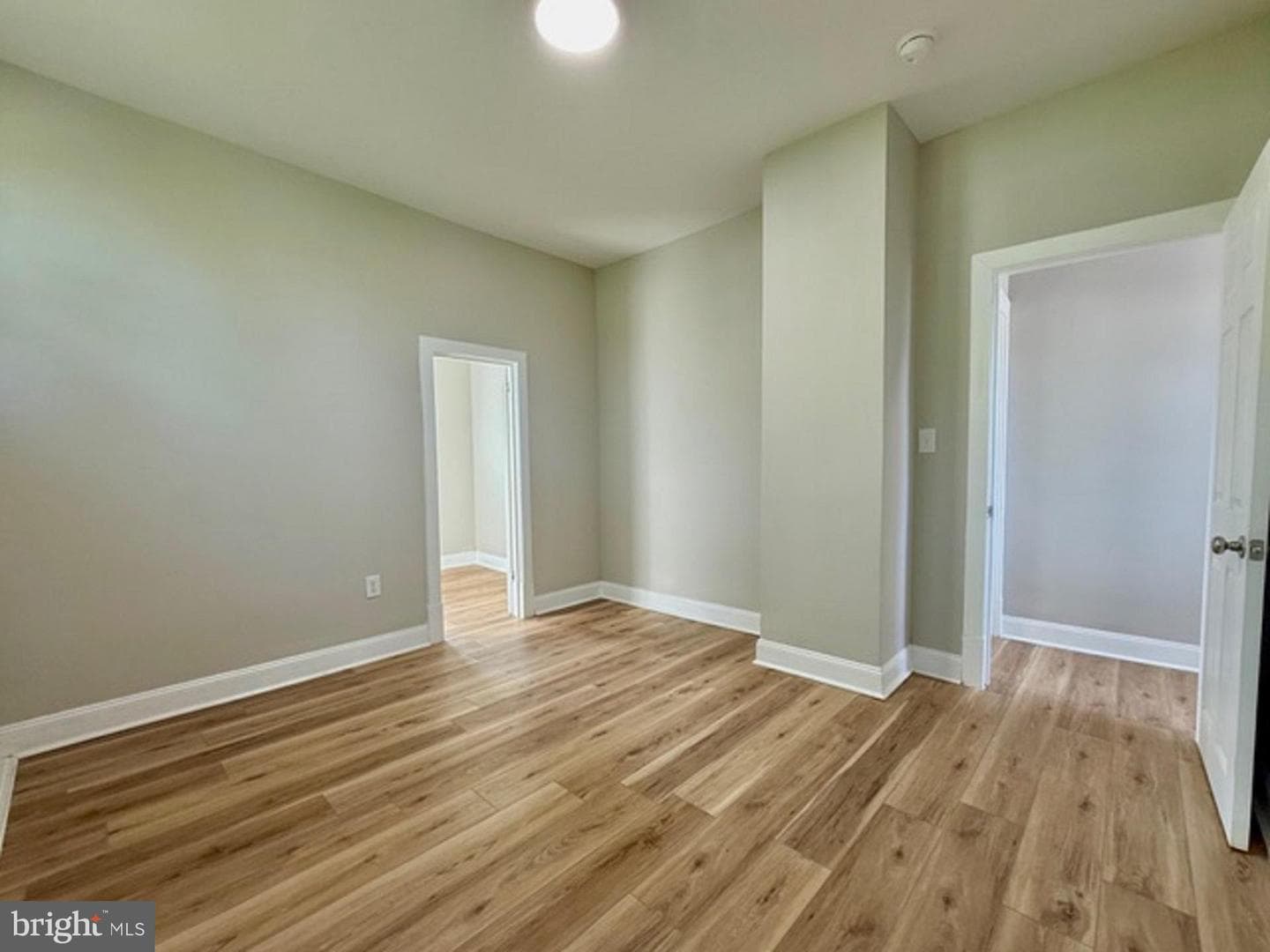 208 George Street photo 32