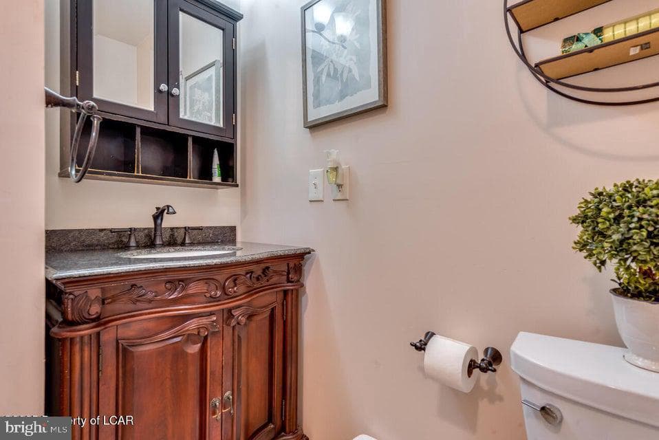 552 Willow Street photo 21