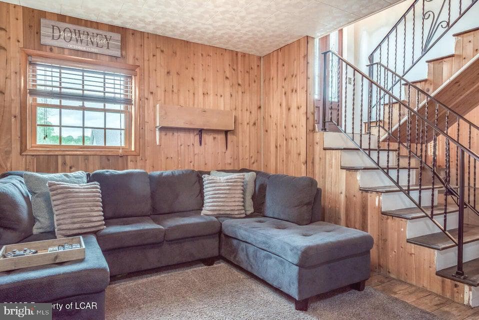 552 Willow Street photo 22