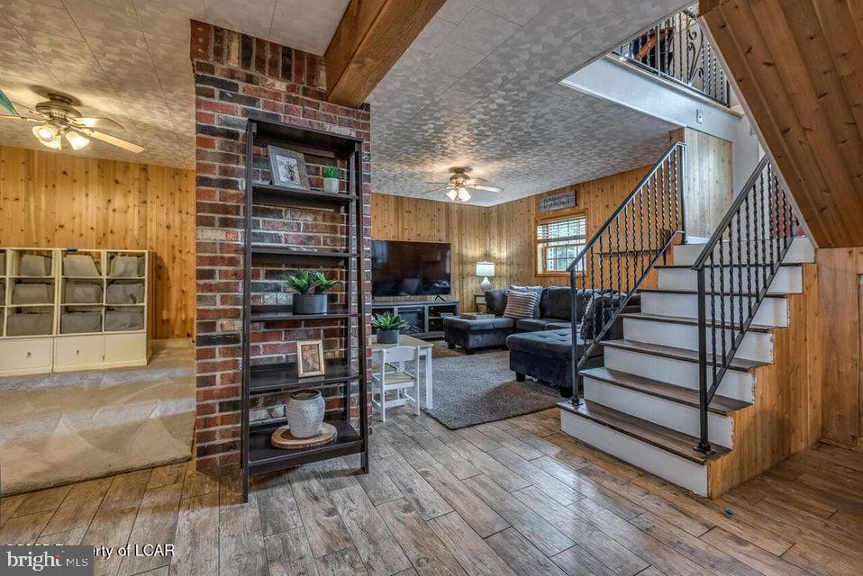552 Willow Street photo 26