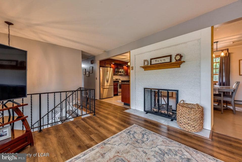552 Willow Street photo 7