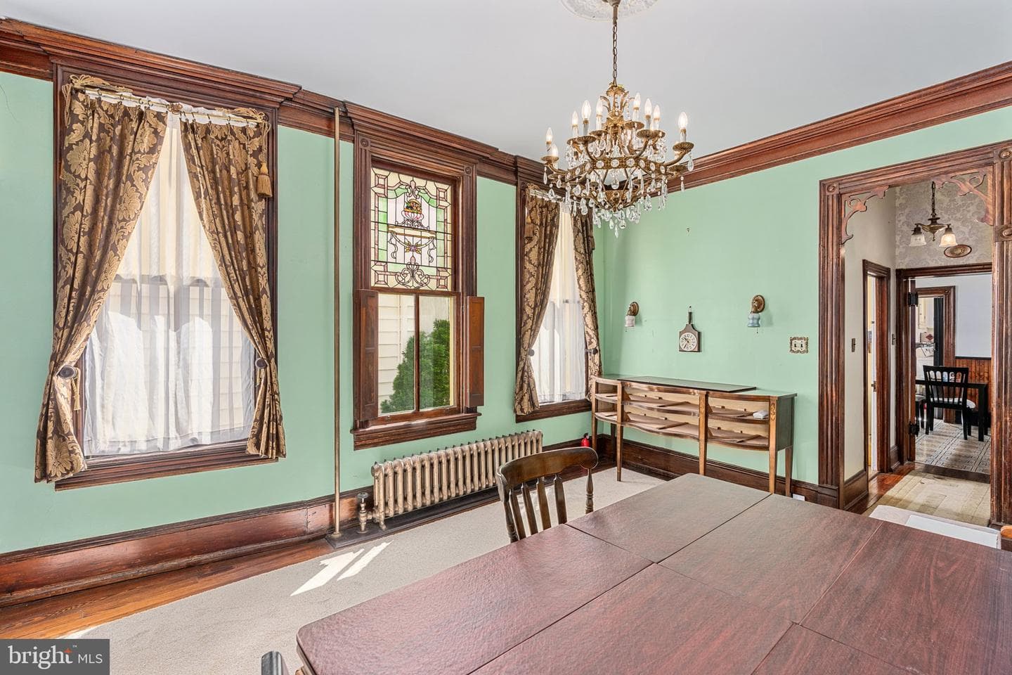 611 W Market Street photo 17