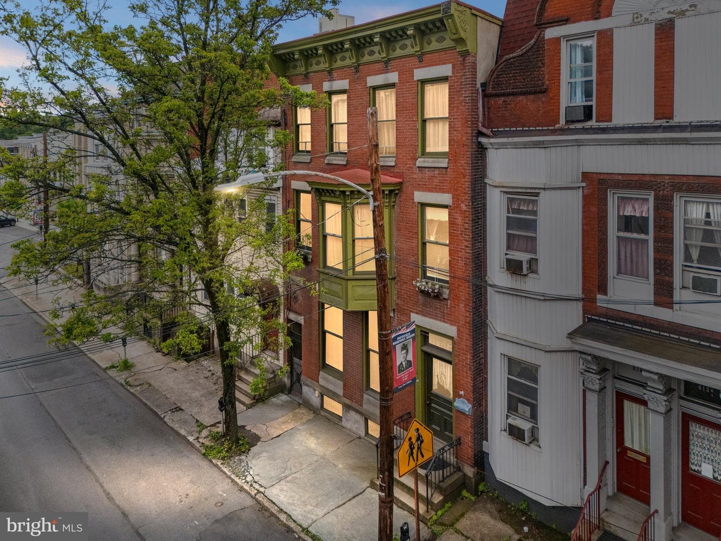 611 W Market Street photo 2
