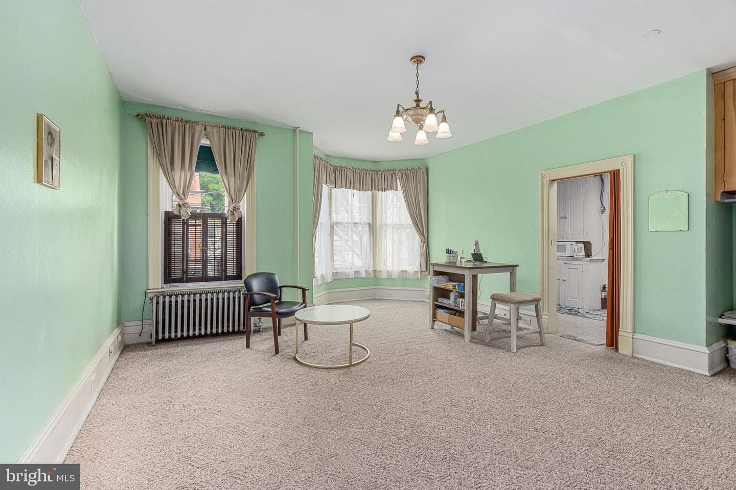 611 W Market Street photo 23