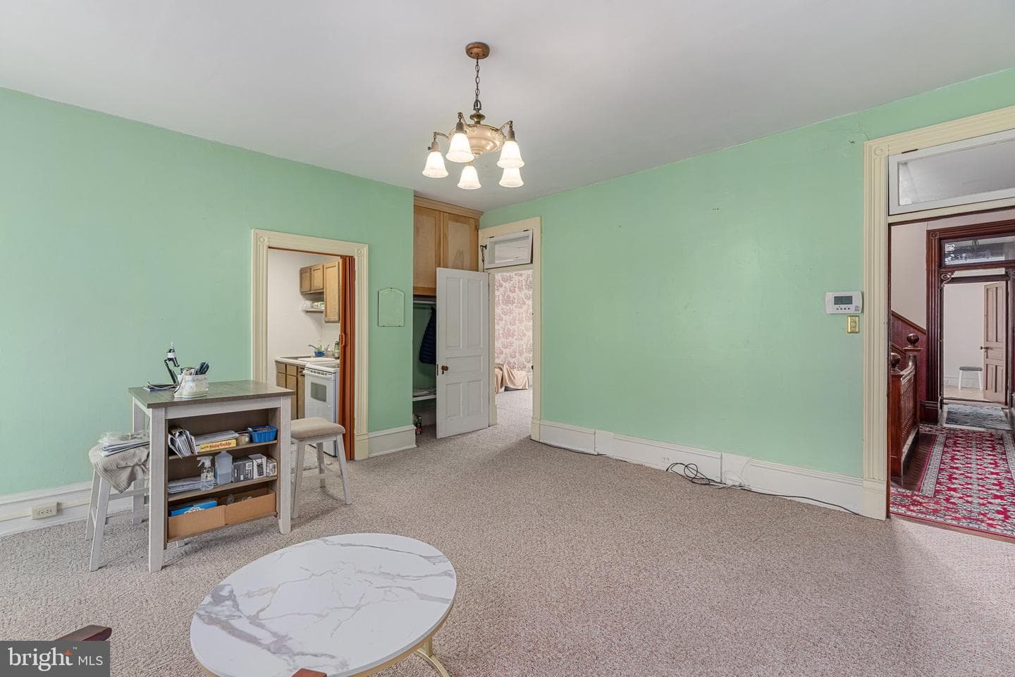 611 W Market Street photo 27
