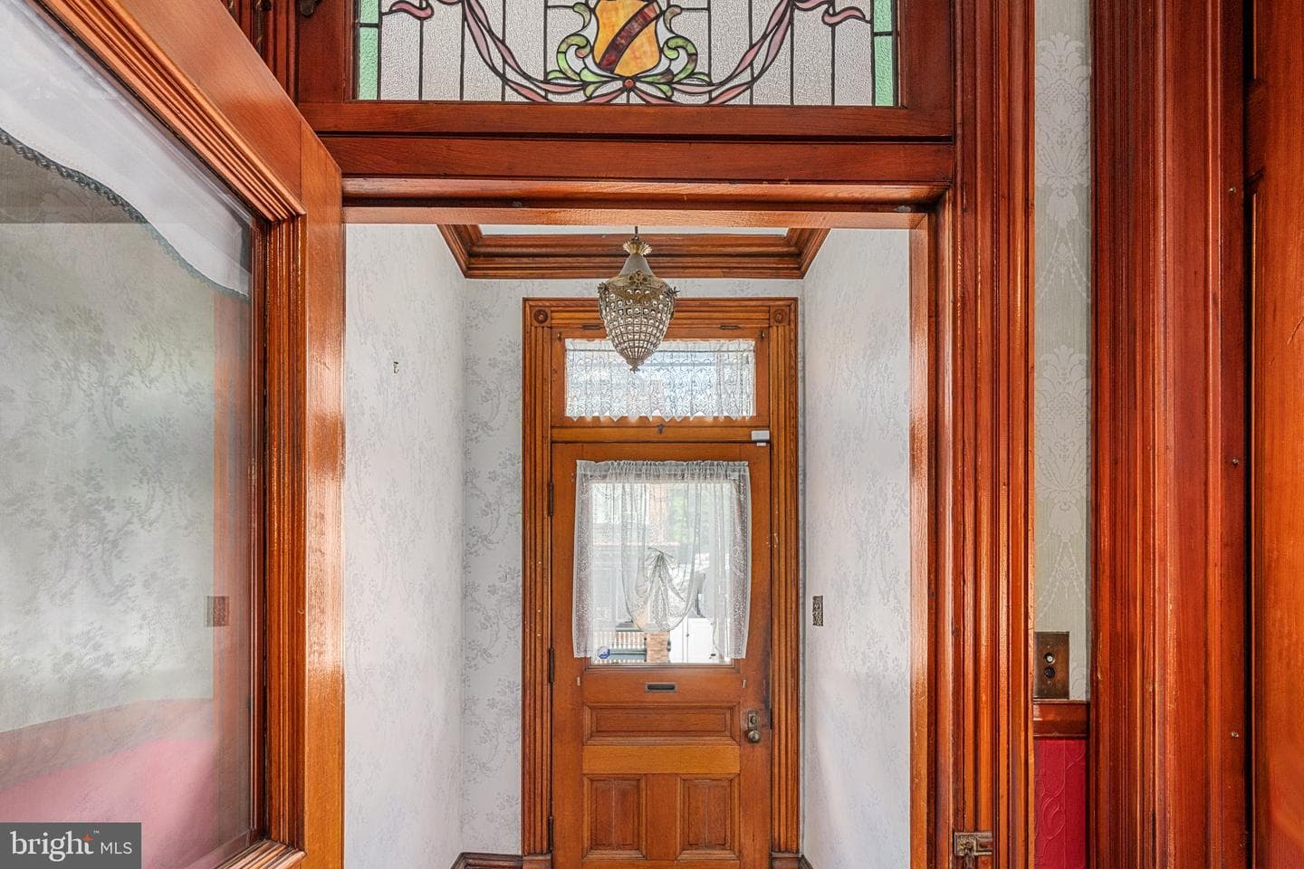 611 W Market Street photo 5