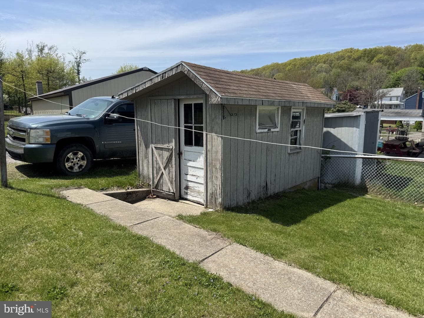45 S Maple Avenue photo 17