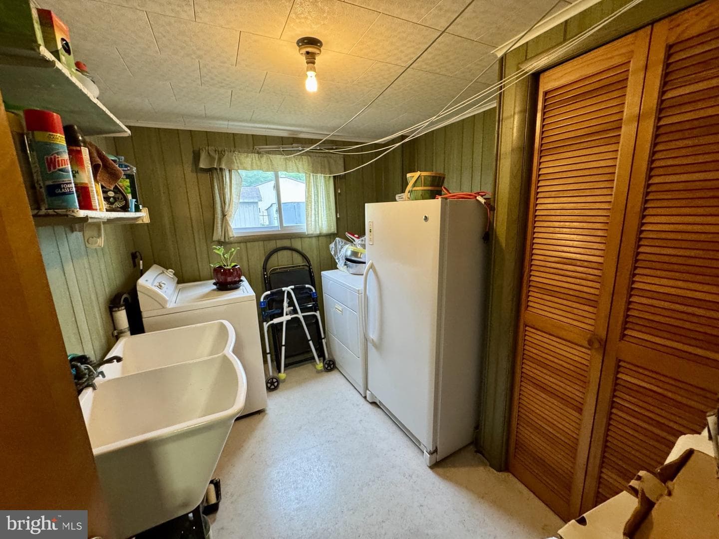 45 S Maple Avenue photo 9