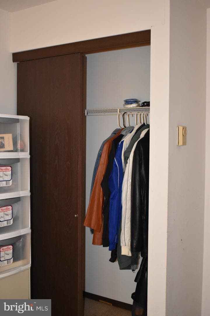 324 California Avenue photo 40