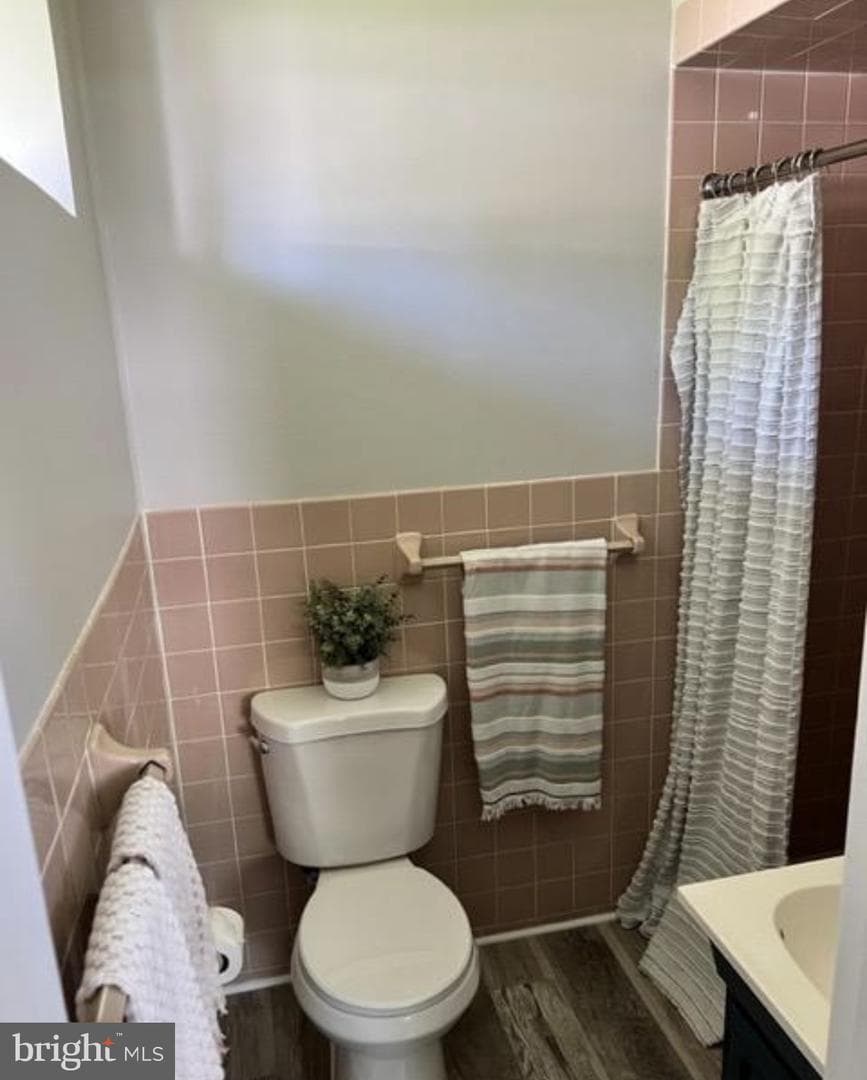 230 Eisenhower Drive photo 23
