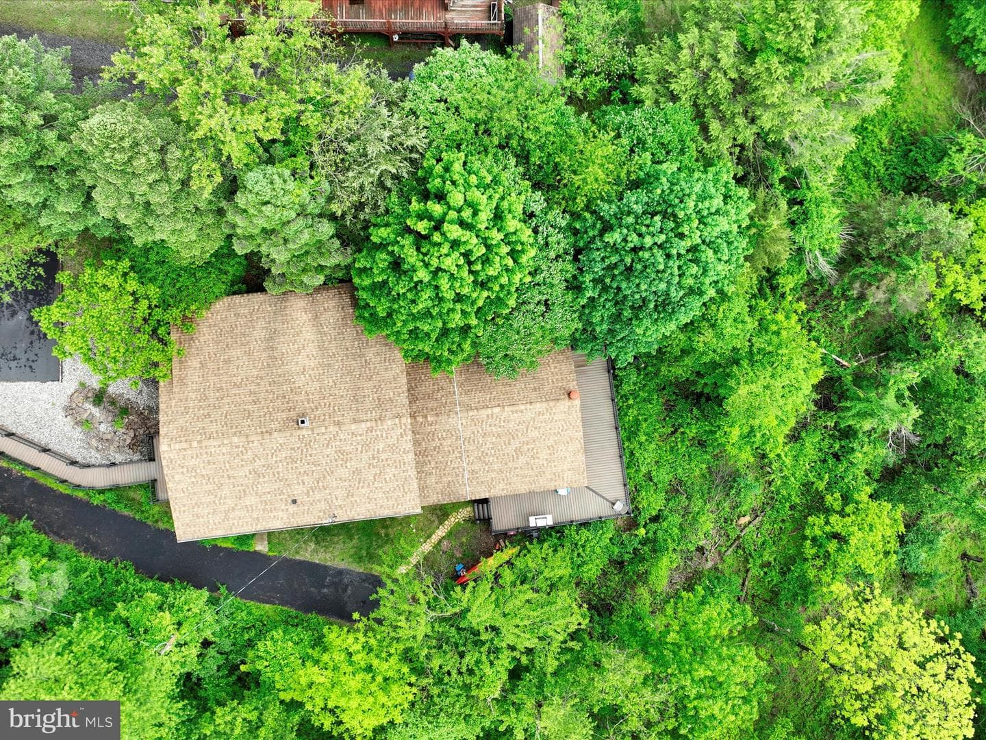 913 Wynonah Drive photo 46
