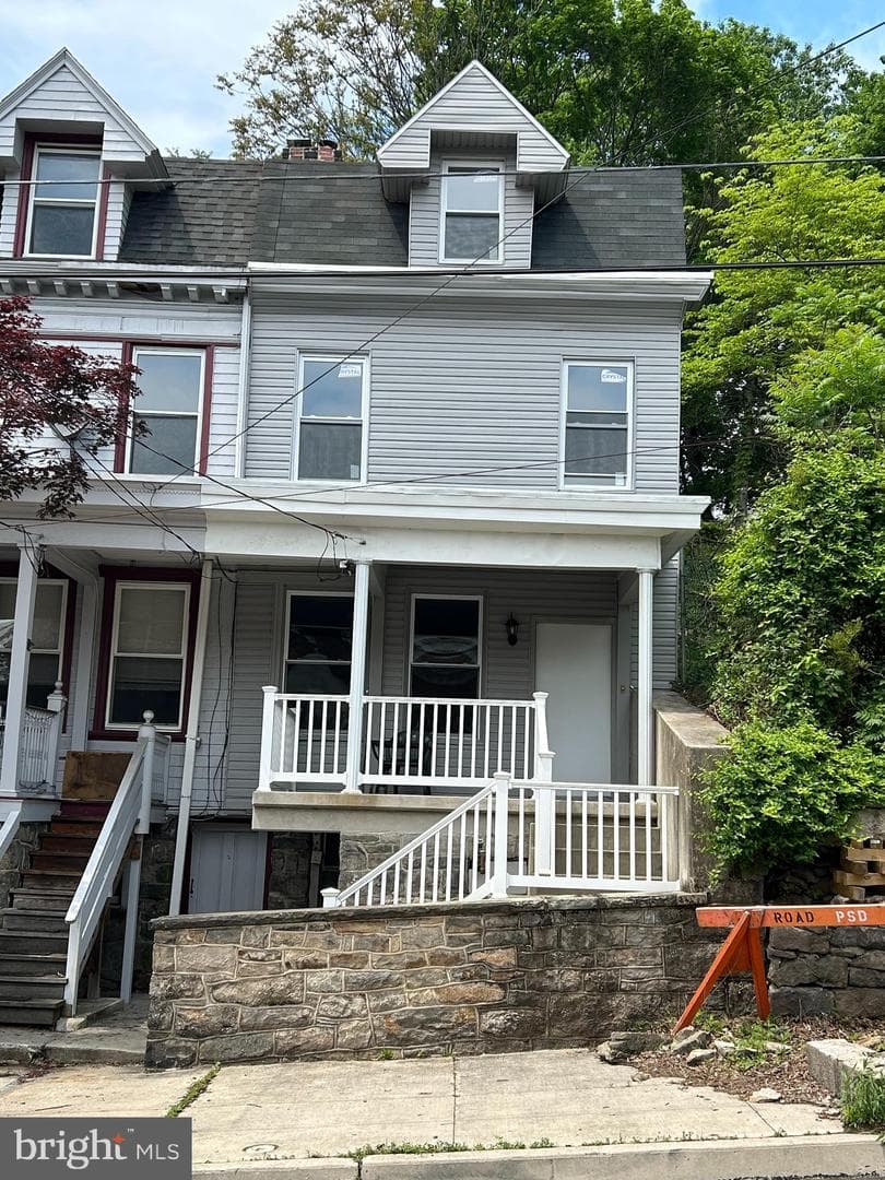 434 E Arch Street photo 1