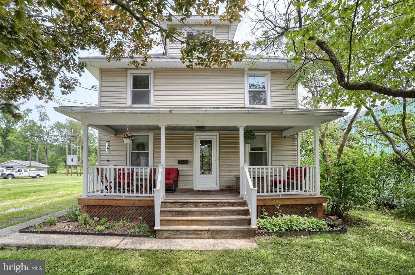 2 E Clements Street photo 1