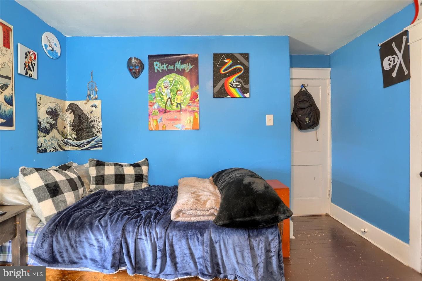 2 E Clements Street photo 19