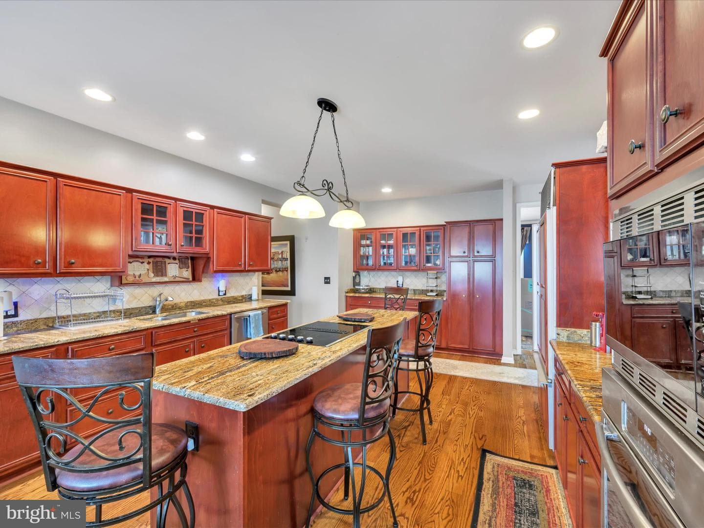 3002 Ridgeview Drive photo 14