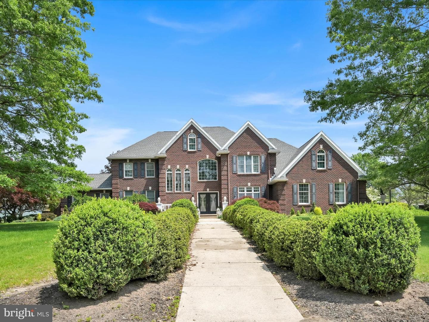 3002 Ridgeview Drive photo 4