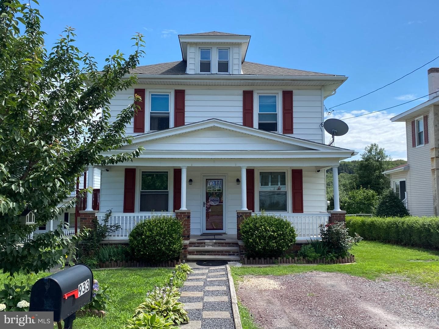 933 Barnesville Drive photo 40