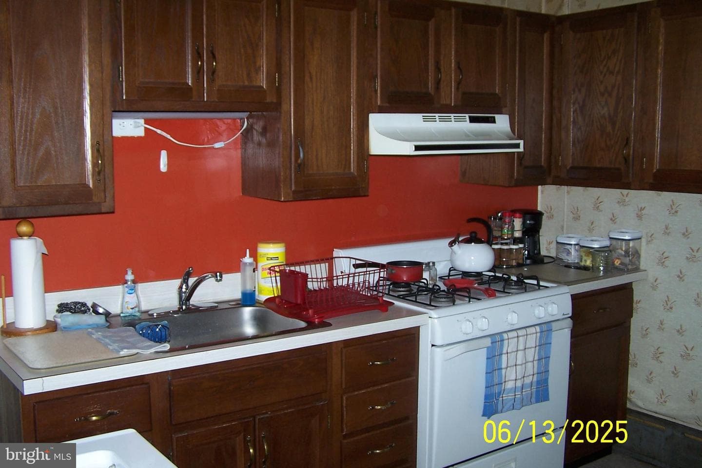 115 Maple Street photo 9