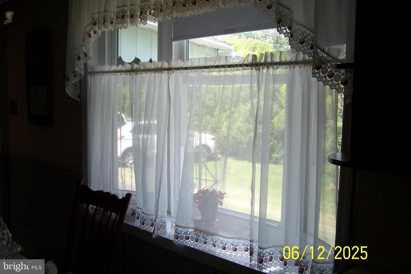 262 Claremont Avenue photo 16