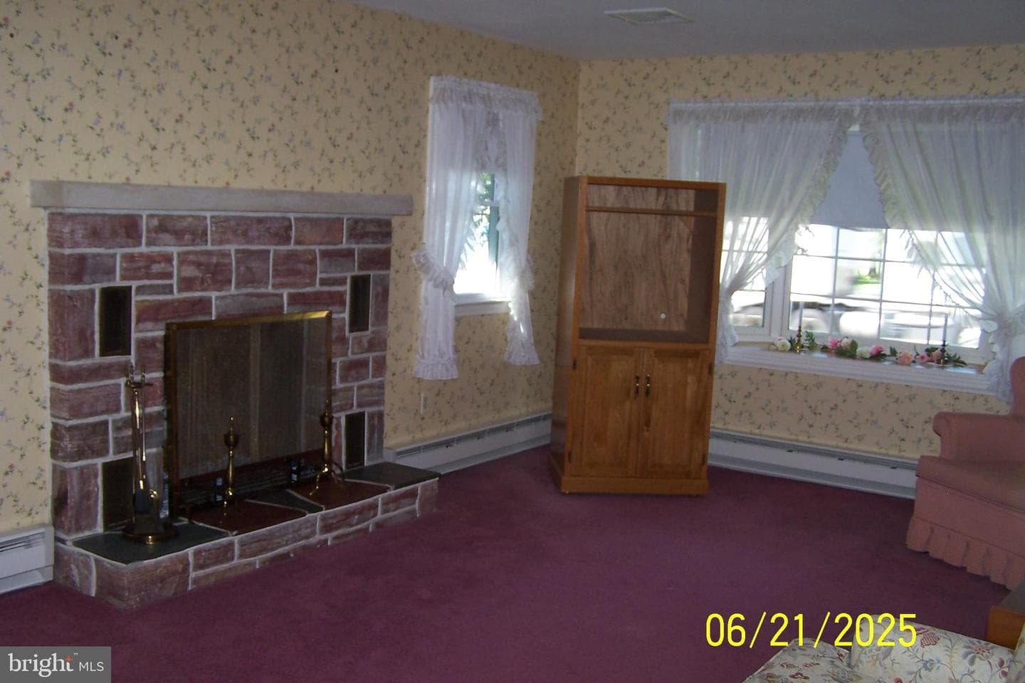 262 Claremont Avenue photo 8