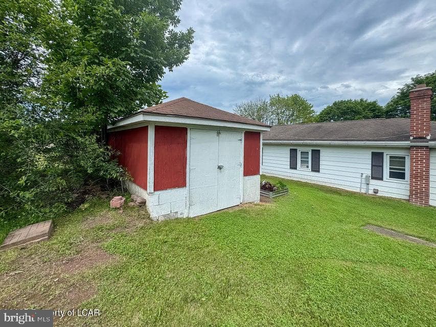 208 Clarks Valley Road photo 7