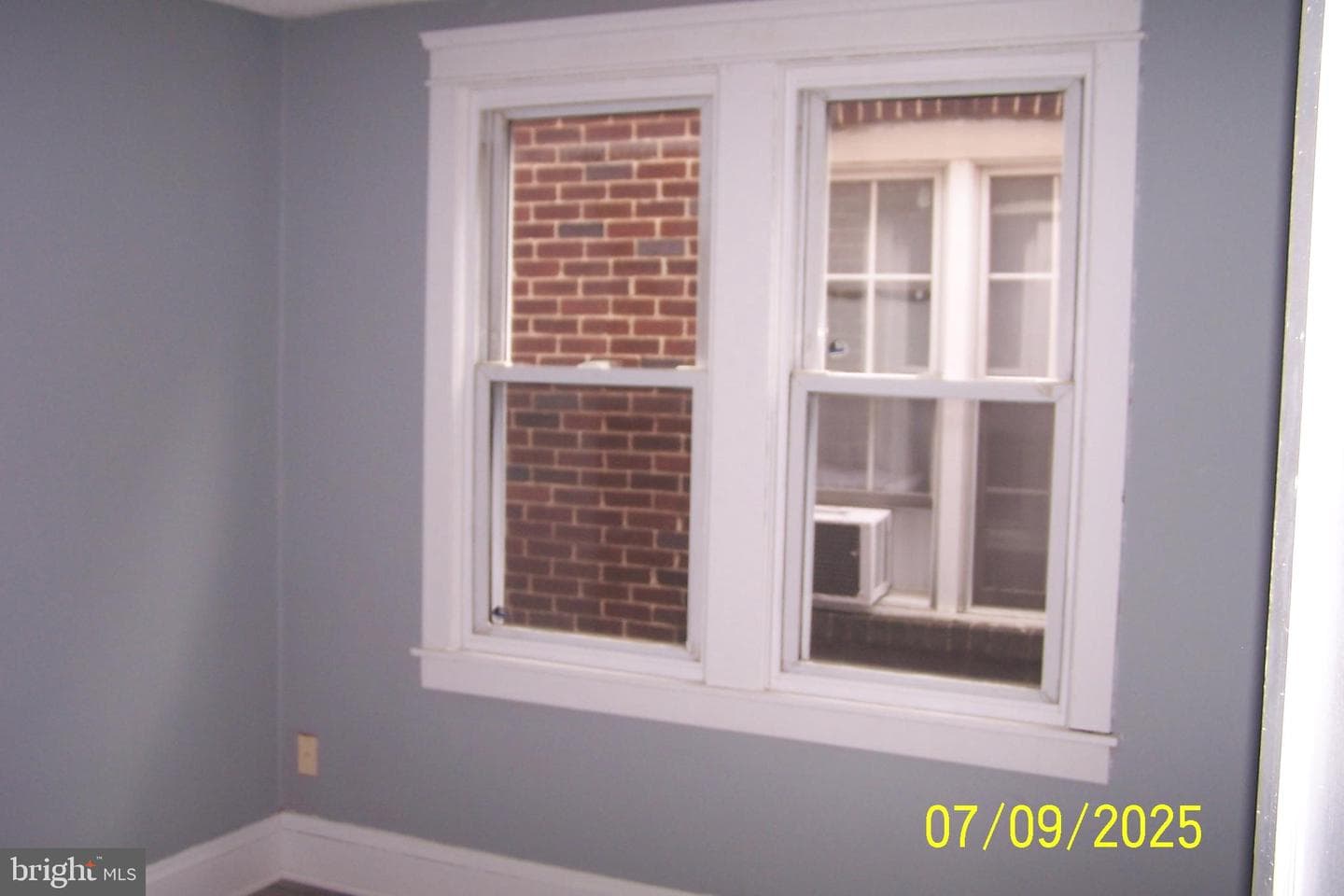 413-415 Willing Street photo 11