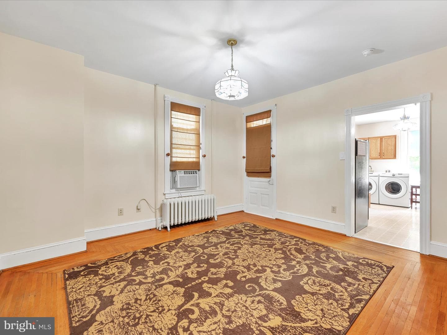 1531 W Market Street photo 16