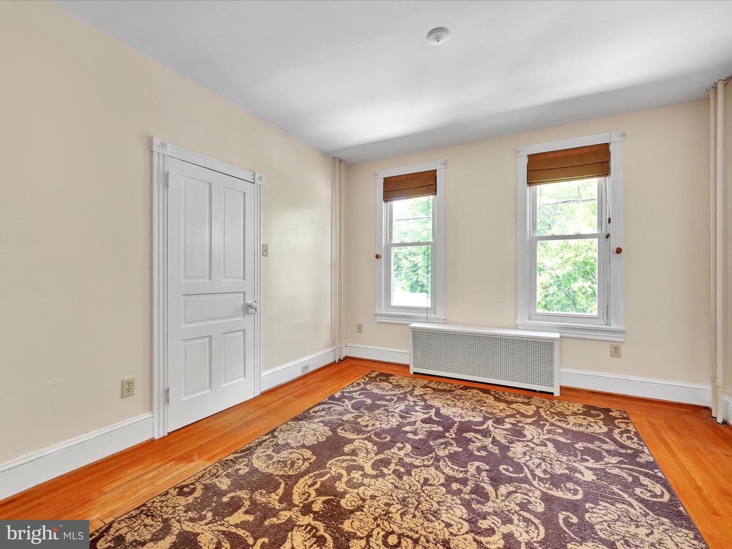 1531 W Market Street photo 17