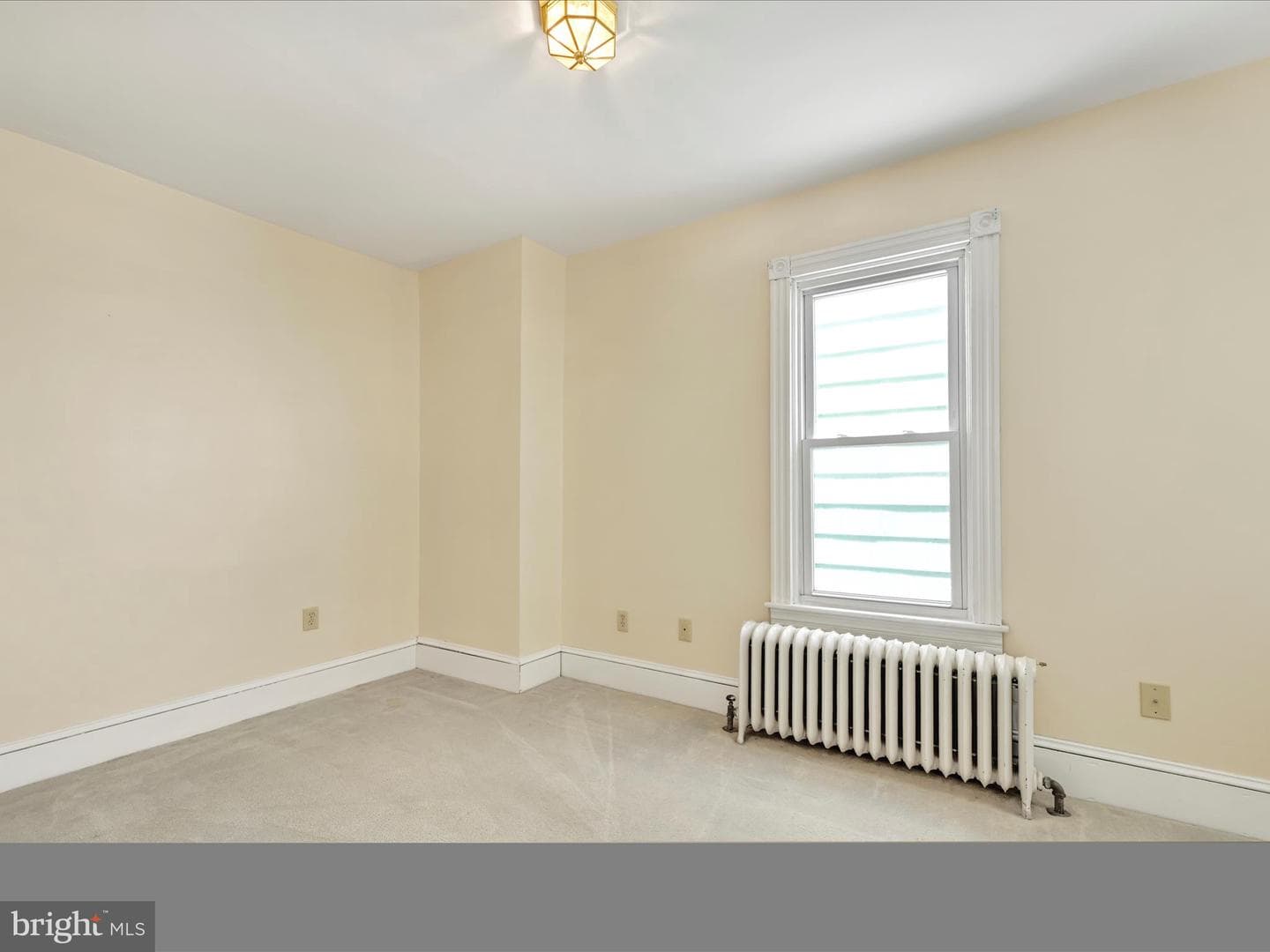 1531 W Market Street photo 22