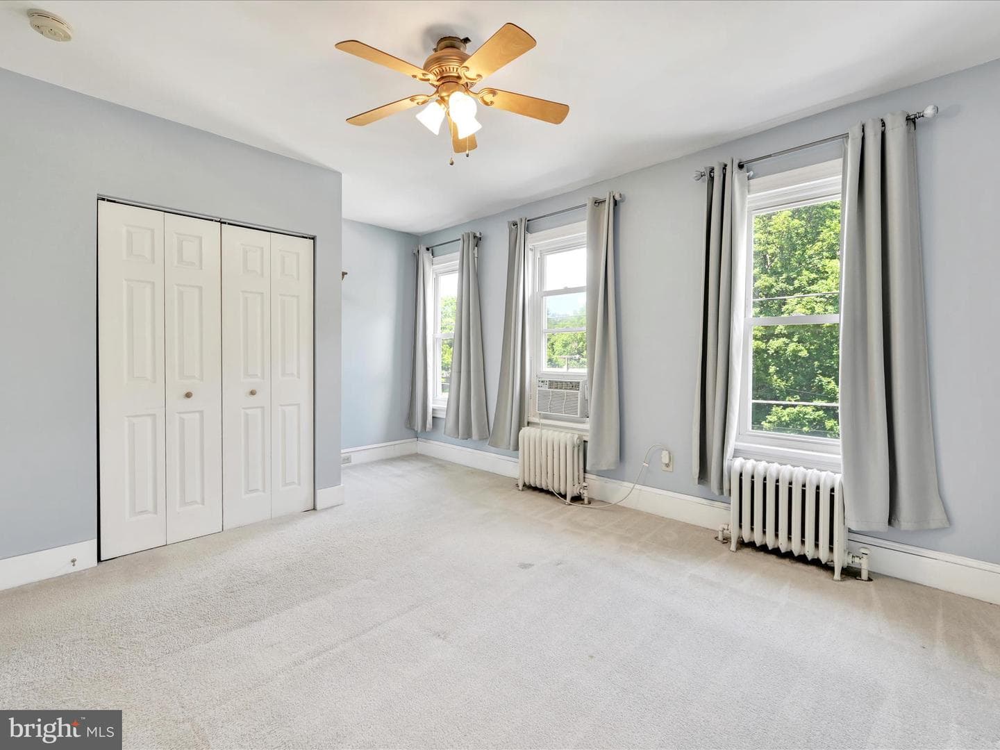1531 W Market Street photo 24