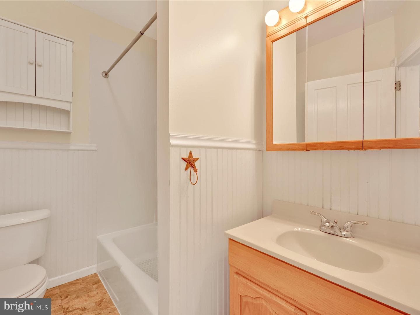 1531 W Market Street photo 28
