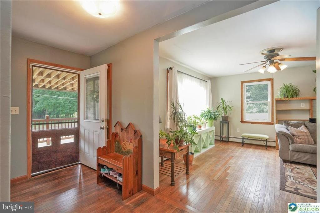 201 Lincoln Dr photo 10