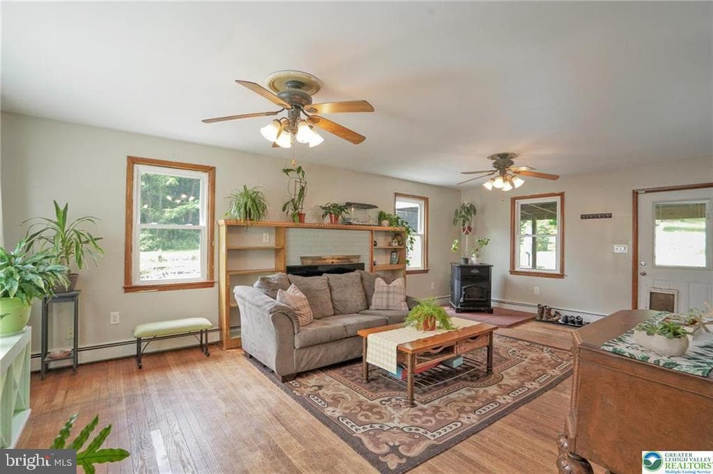 201 Lincoln Dr photo 12
