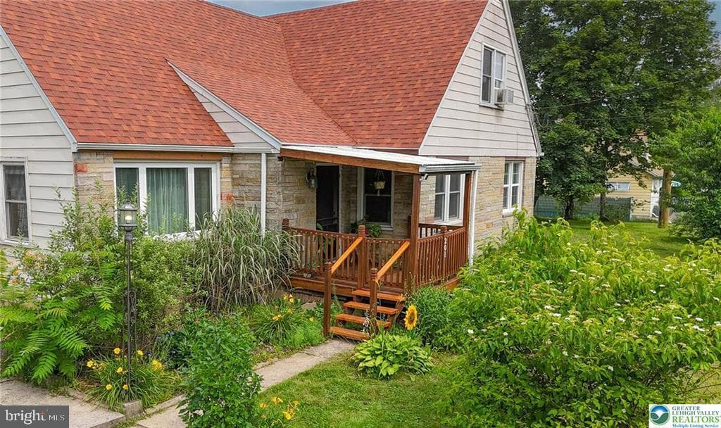 201 Lincoln Dr photo 5