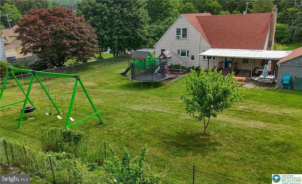 201 Lincoln Dr photo 57