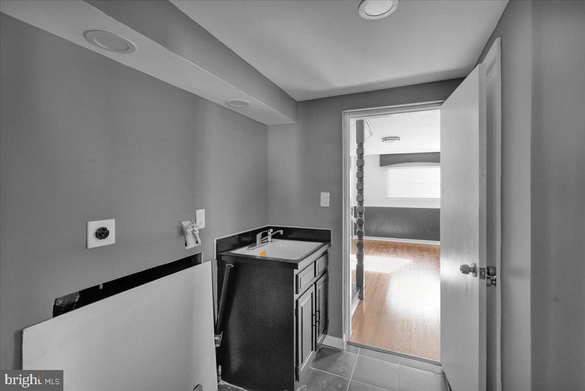 732 1st Street photo 13