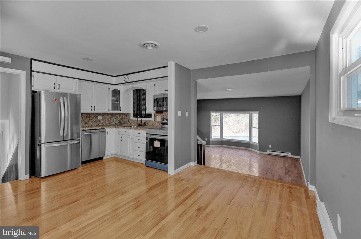 732 1st Street photo 18