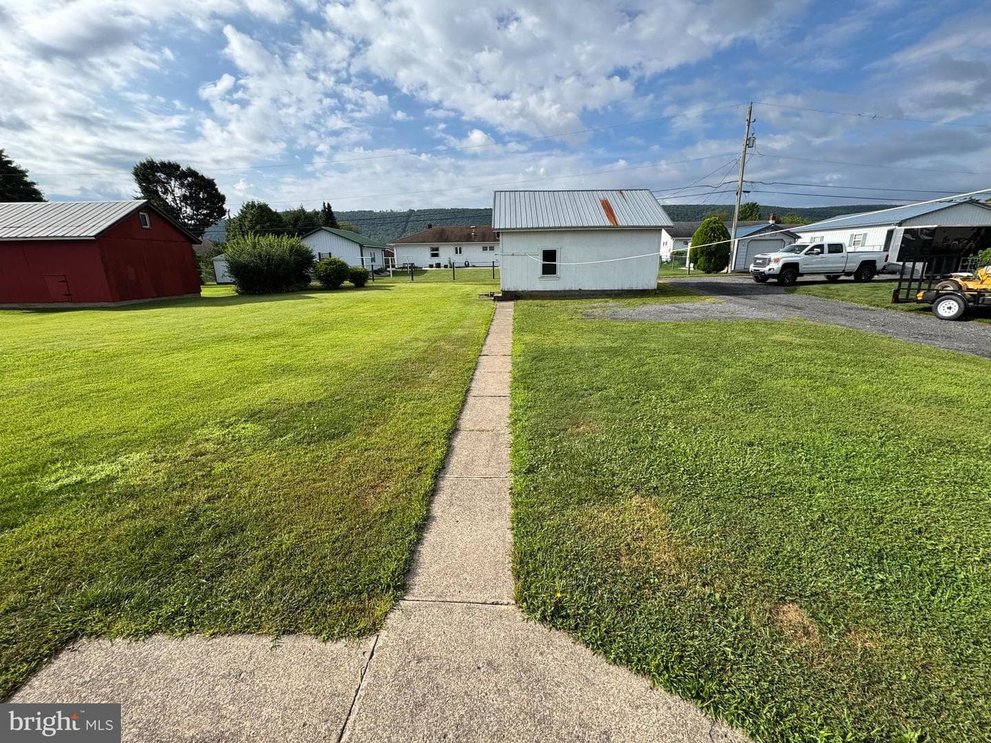 513 E Chestnut Street photo 7