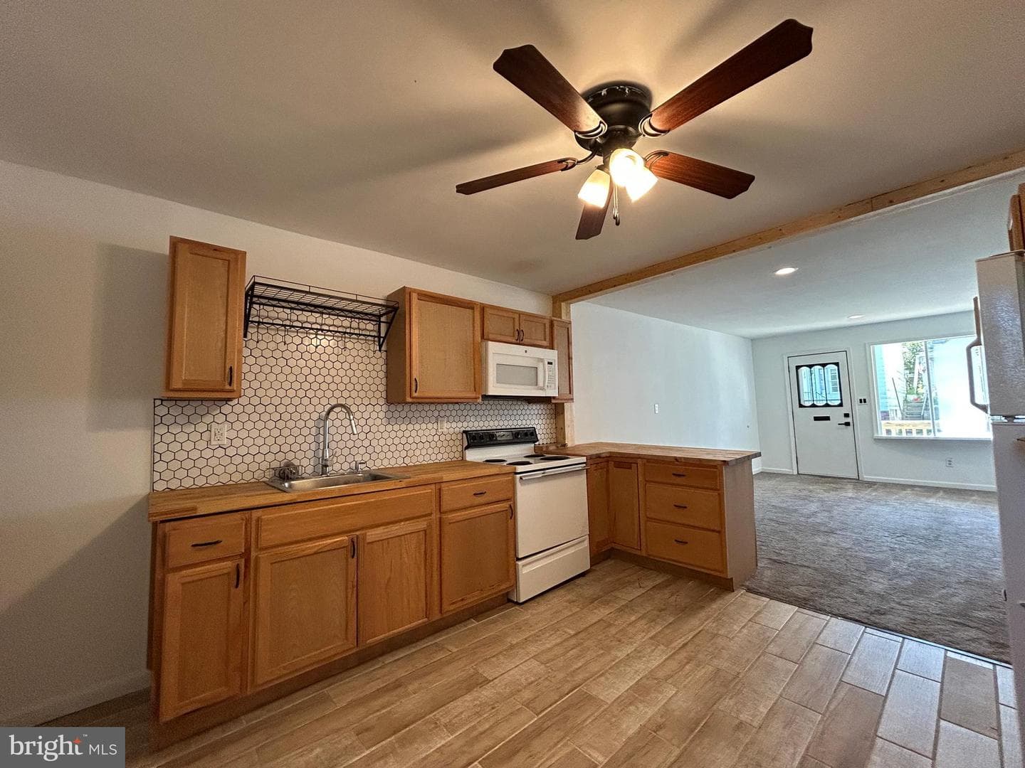 1613 Walnut Street photo 10