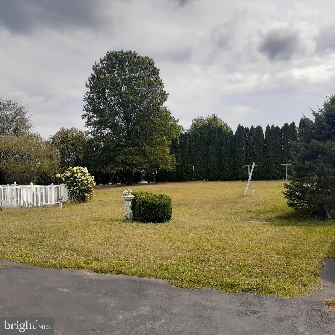 30 Meadow Brook Drive photo 10