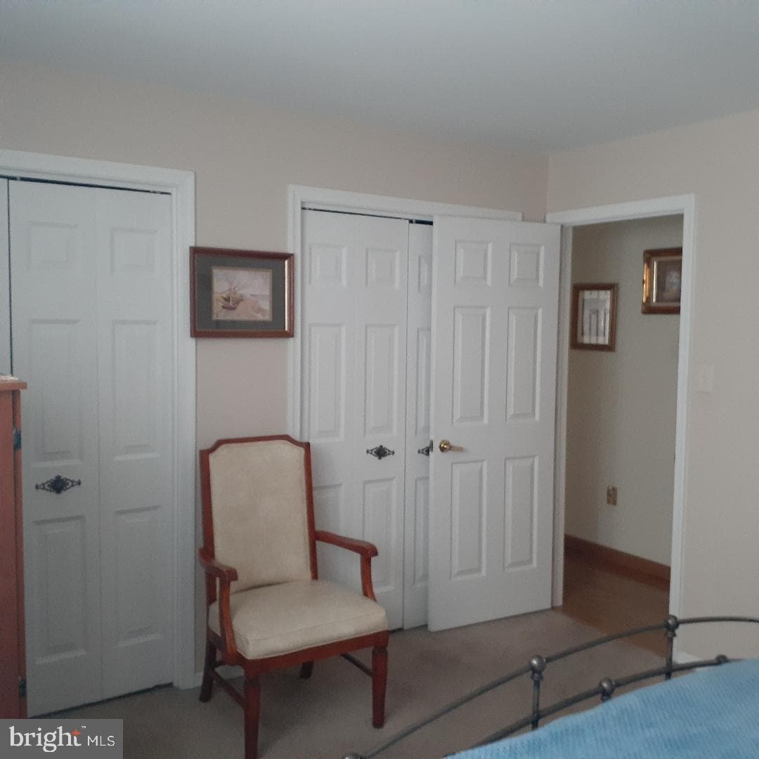 30 Meadow Brook Drive photo 24